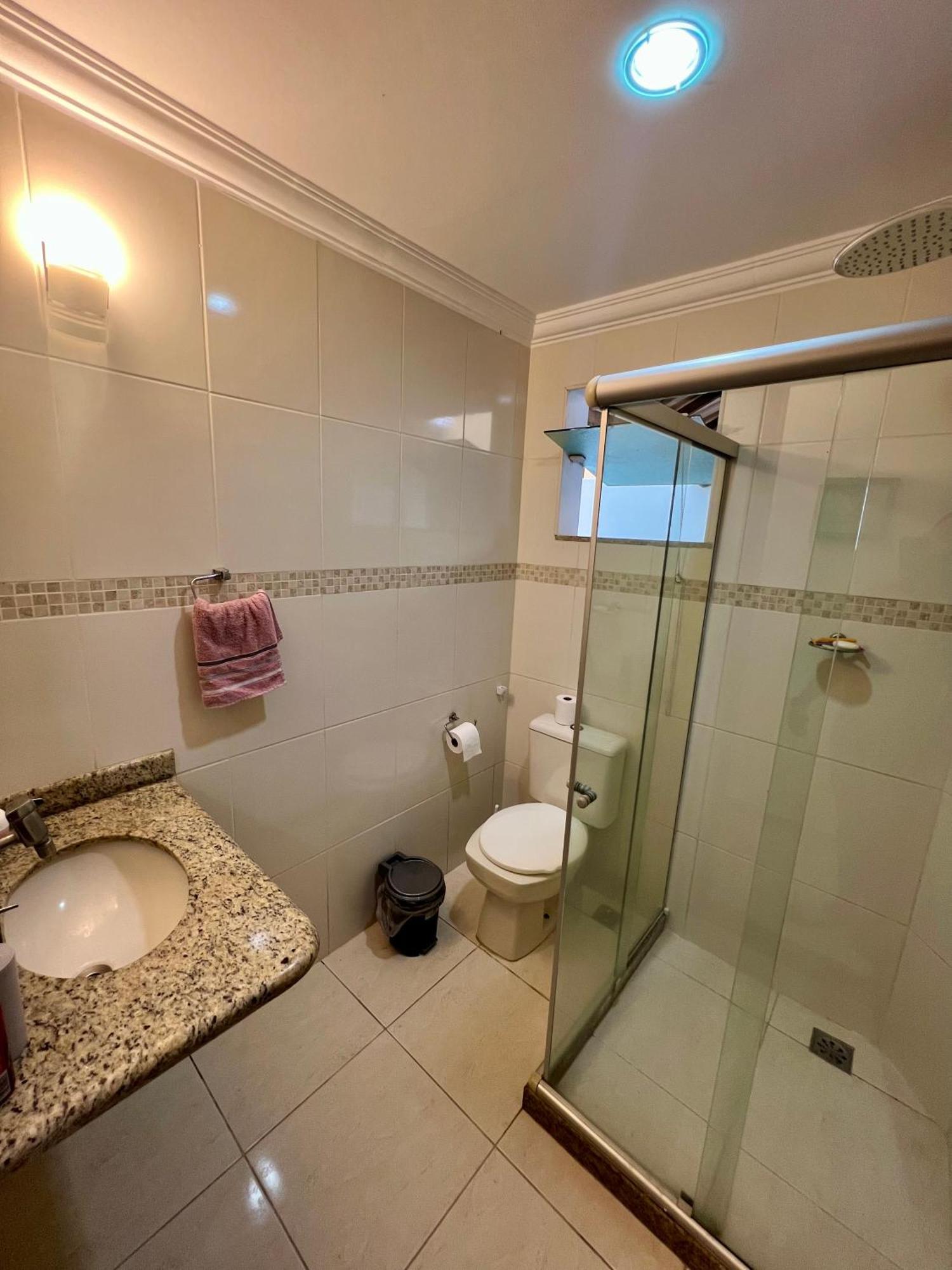 Casa Com Piscina, Churrasqueira E Ar Condicionado Em Condominio Cabo Frio Eksteriør billede
